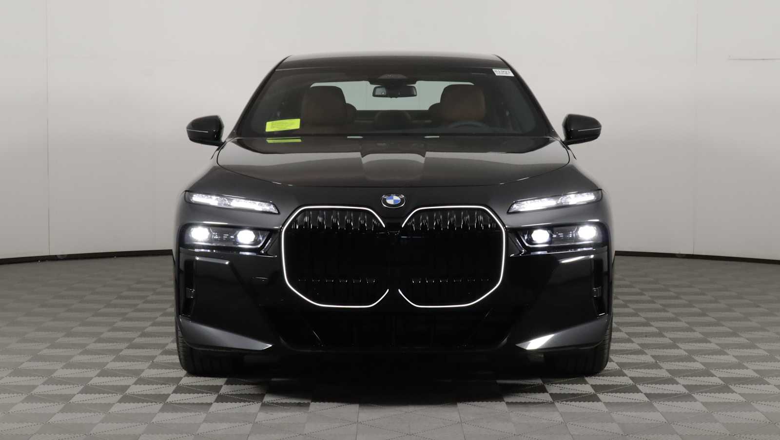 new 2026 BMW 760i car, priced at $136,760