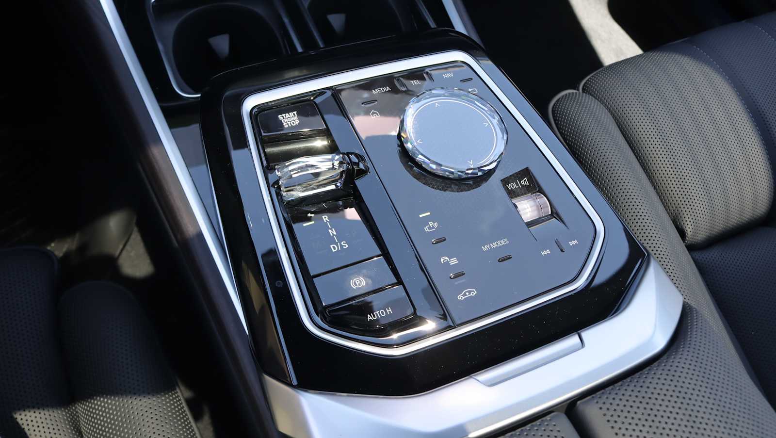 new 2026 BMW 760i car, priced at $138,760