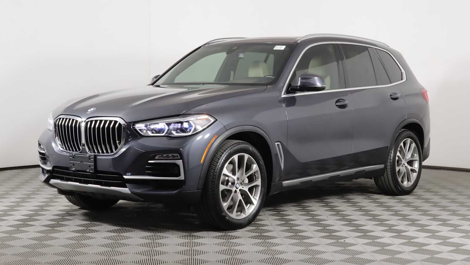 used 2019 BMW X5 car, priced at $27,572