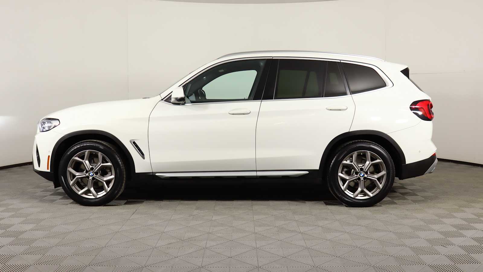 used 2023 BMW X3 car, priced at $37,688