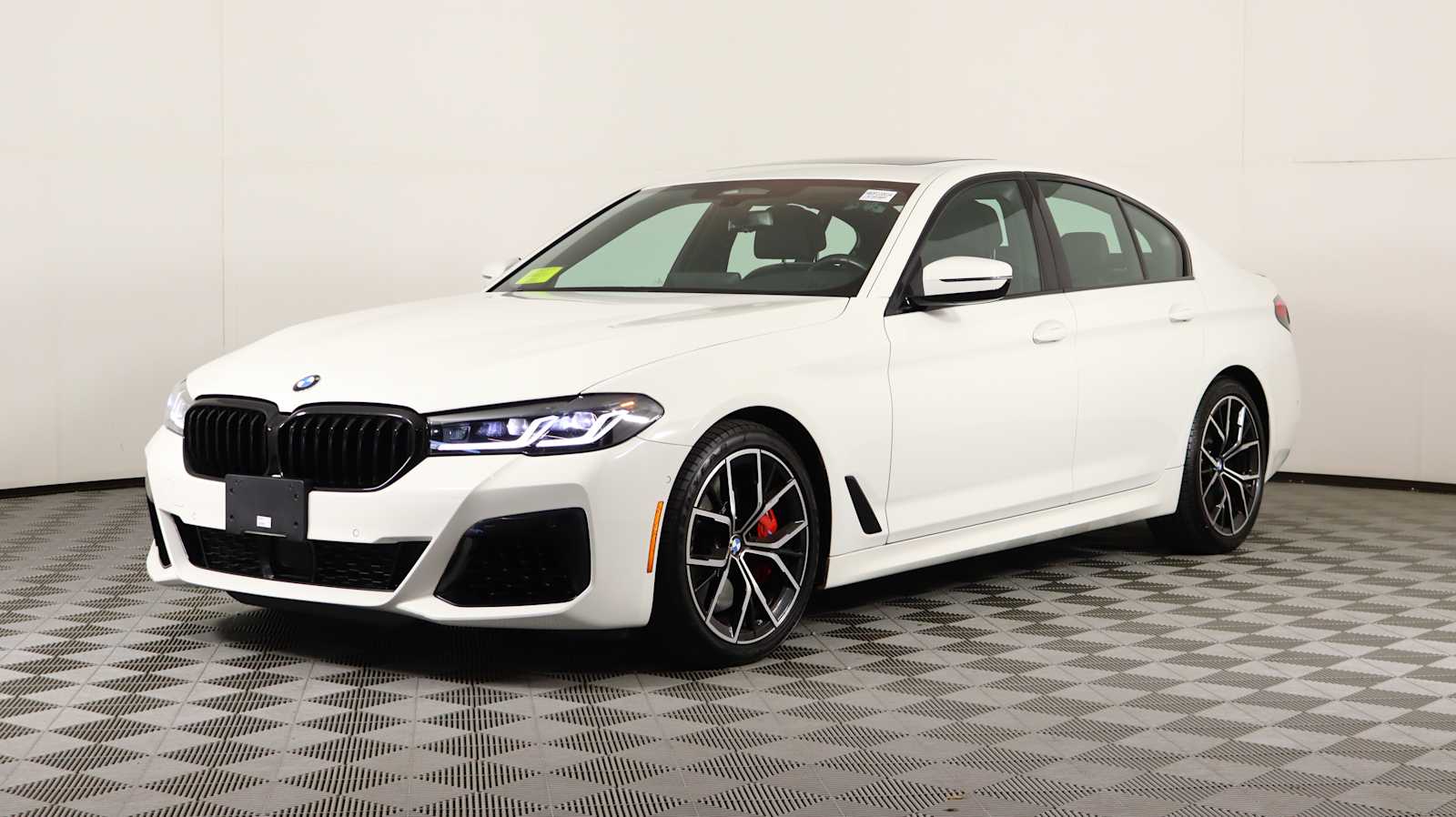 2023 Bmw 540i xDrive photo 2