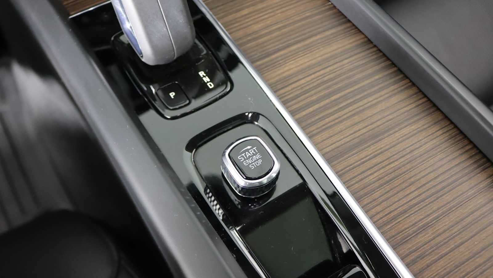 used 2022 Volvo XC60 car, priced at $25,979