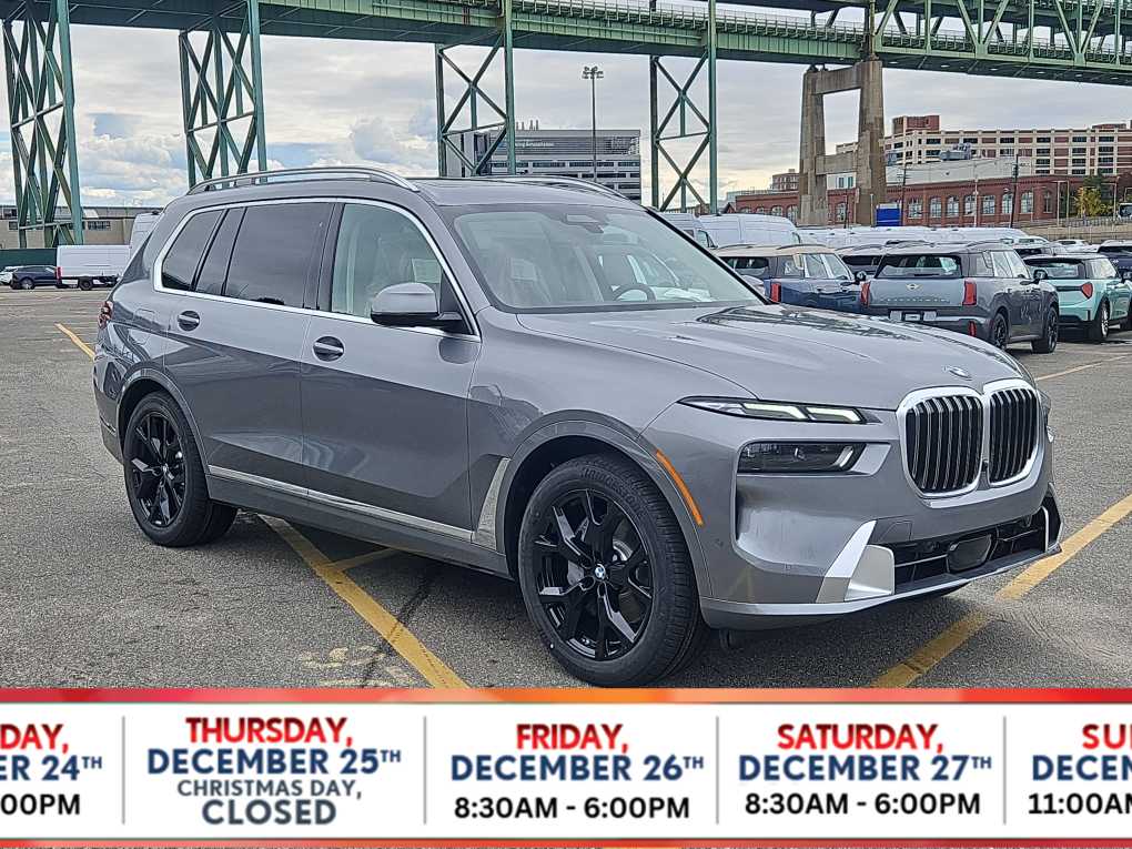 2026 BMW X7 40i's photo