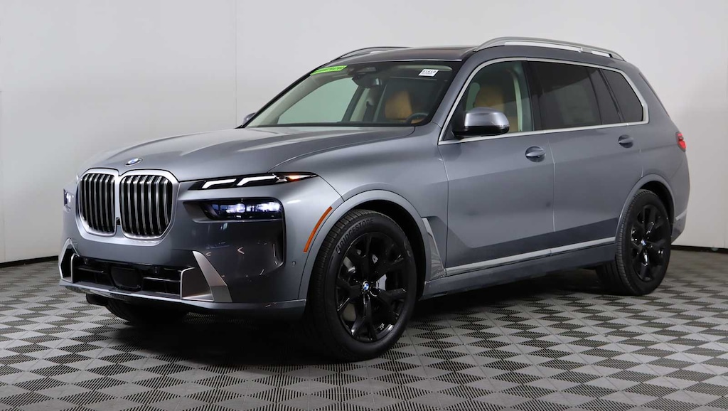 New 2026 BMW X7 xDrive40i SUV