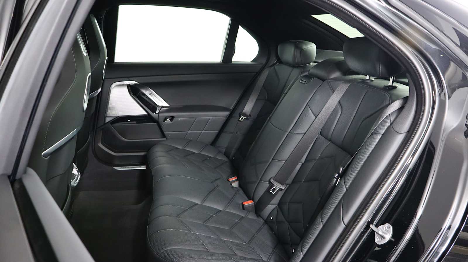 used 2023 BMW 760i car, priced at $71,592