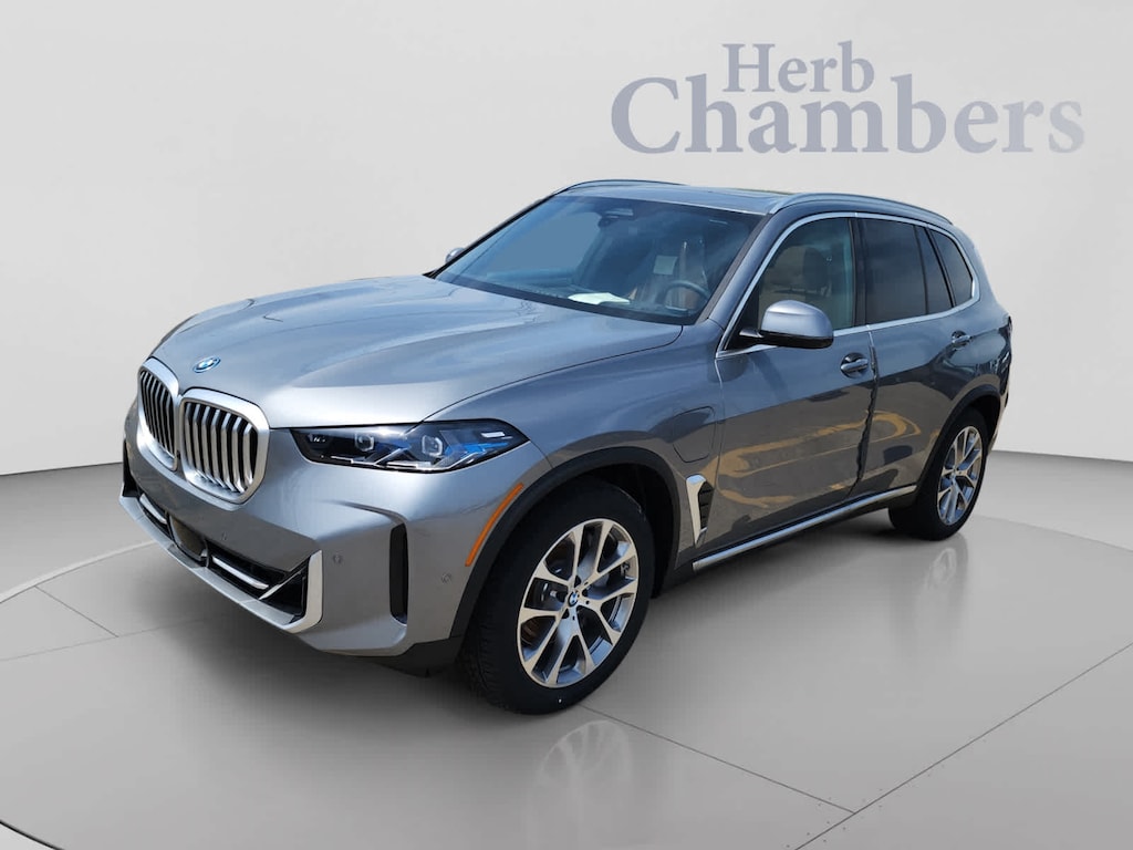 New 2026 BMW X5 PHEV xDrive50e SUV
