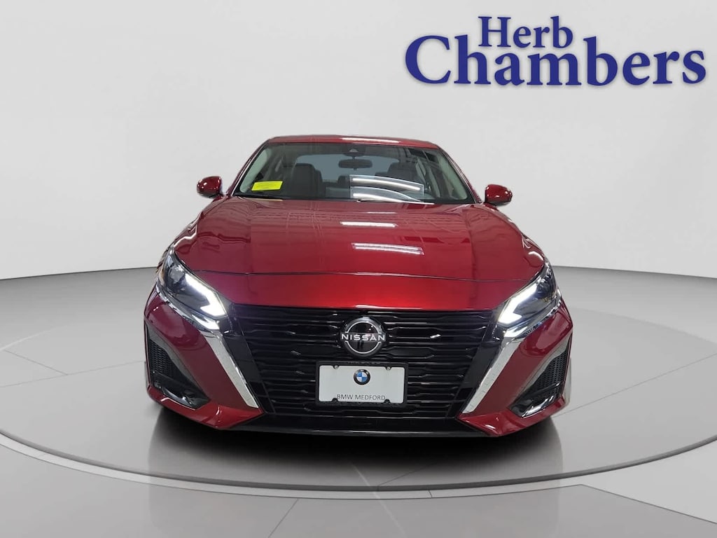 Used 2024 Nissan Altima 2.5 SL Sedan