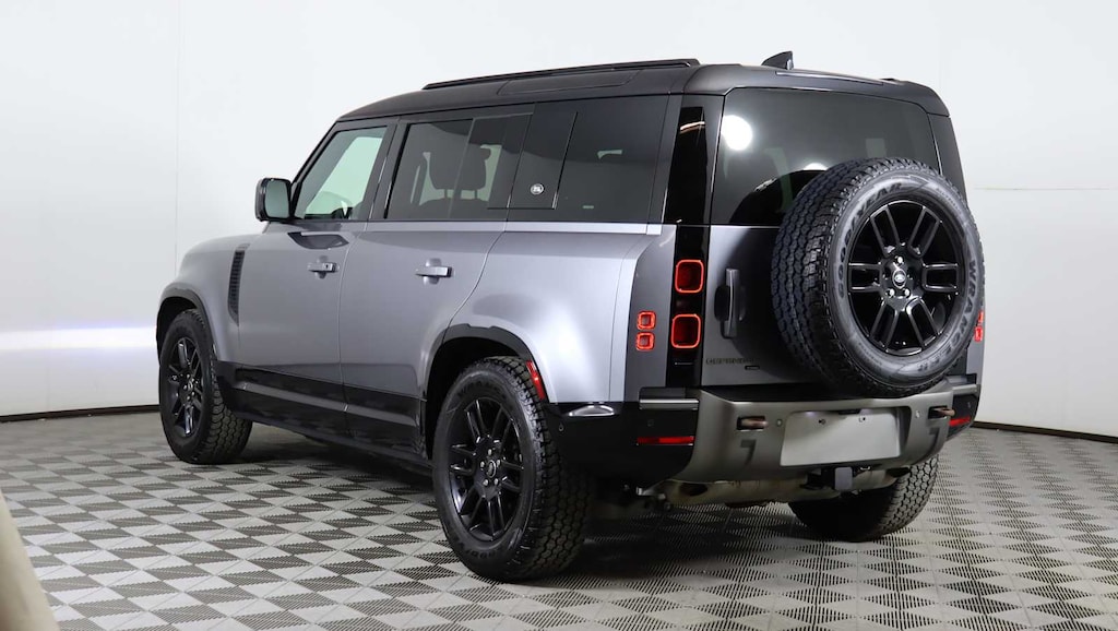 Used 2022 Land Rover Defender X-Dynamic SE SUV