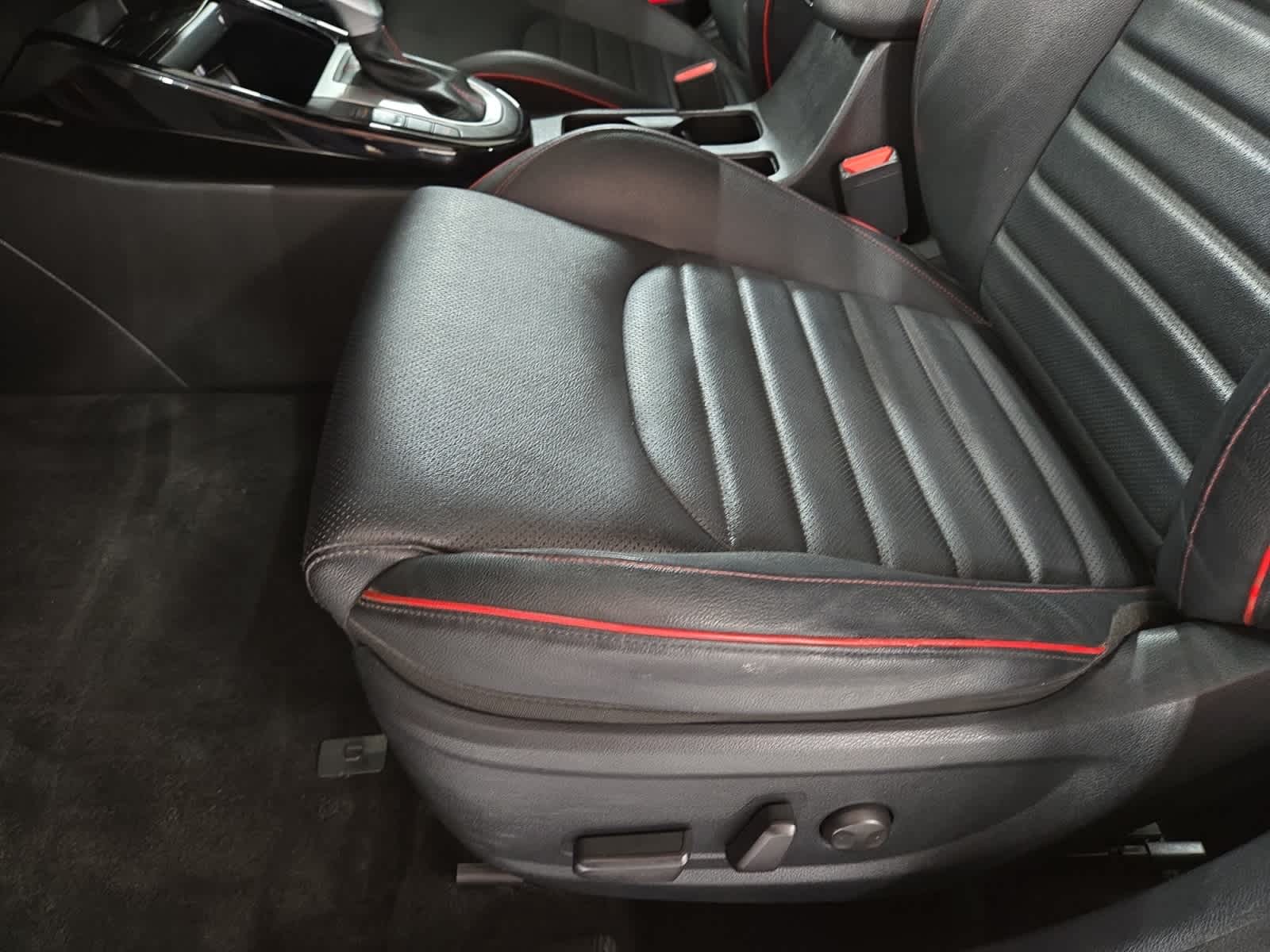 2023 Kia Forte GT - Photo 33