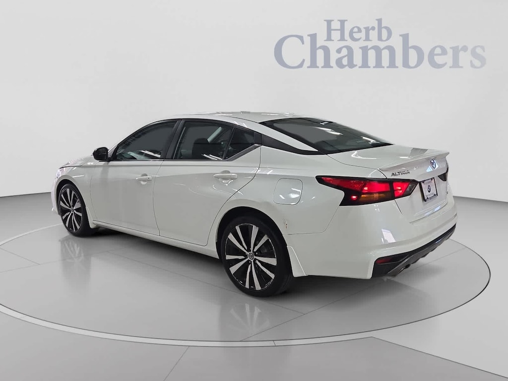 Used 2019 Nissan Altima 2.5 SR Sedan