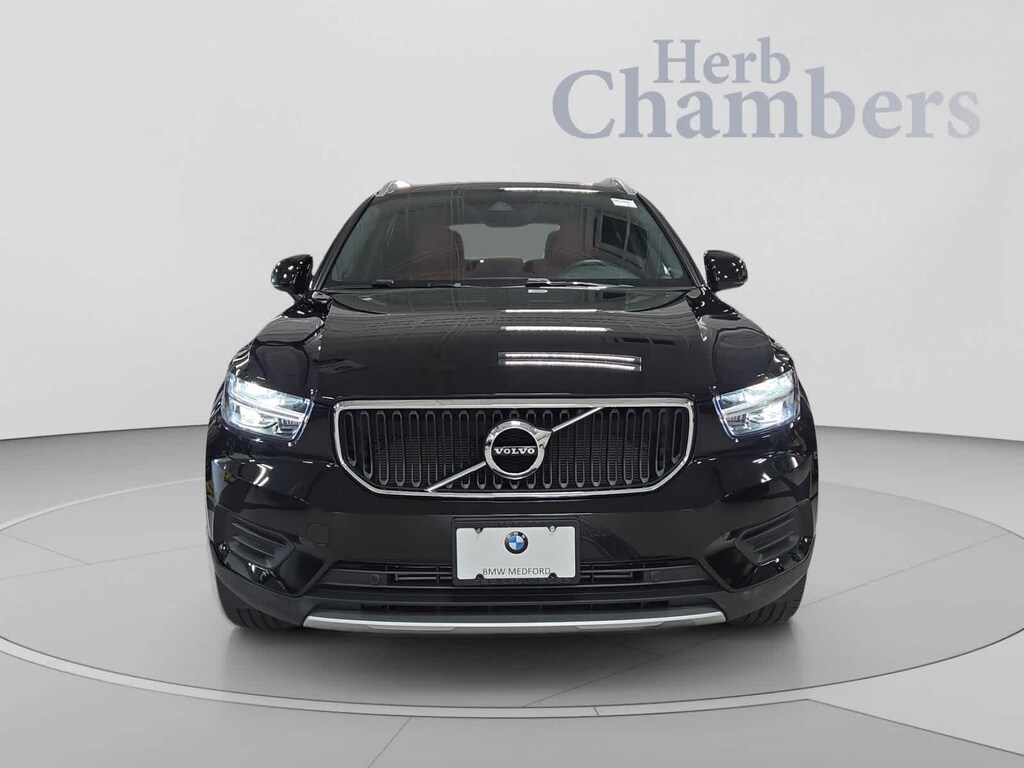 Used 2020 Volvo XC40 T5 Momentum SUV