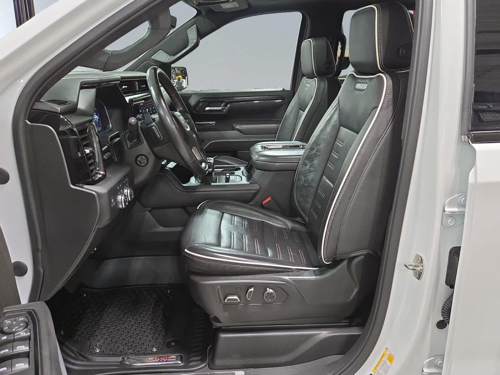2022 GMC Sierra 1500 AT4X - Photo 6