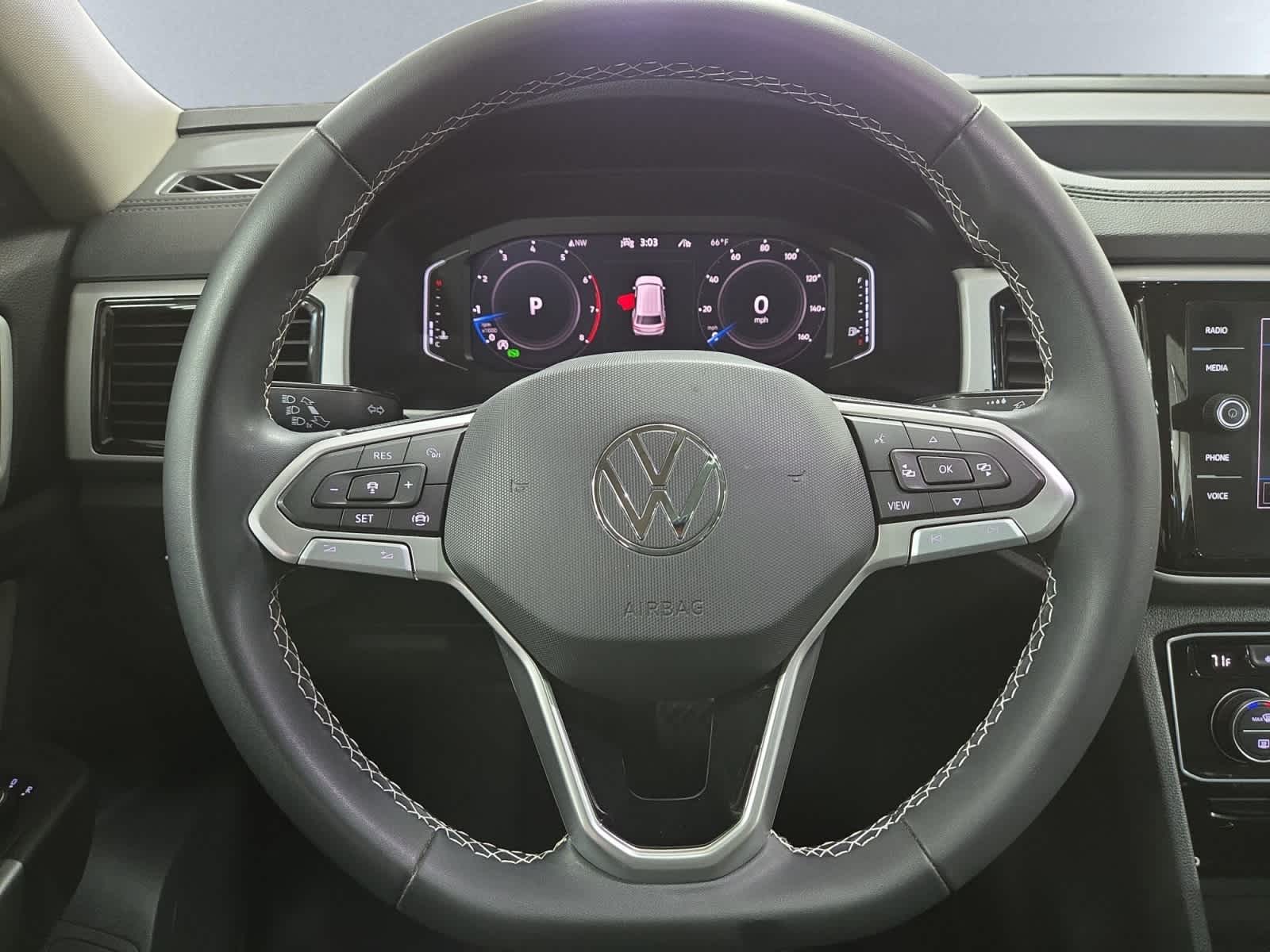 2023 Volkswagen Atlas SE w/Tech - Photo 17