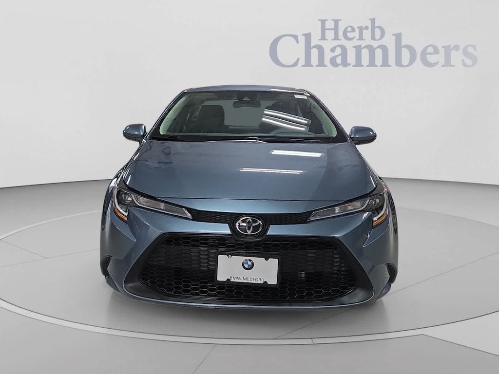 Used 2022 Toyota Corolla LE Sedan