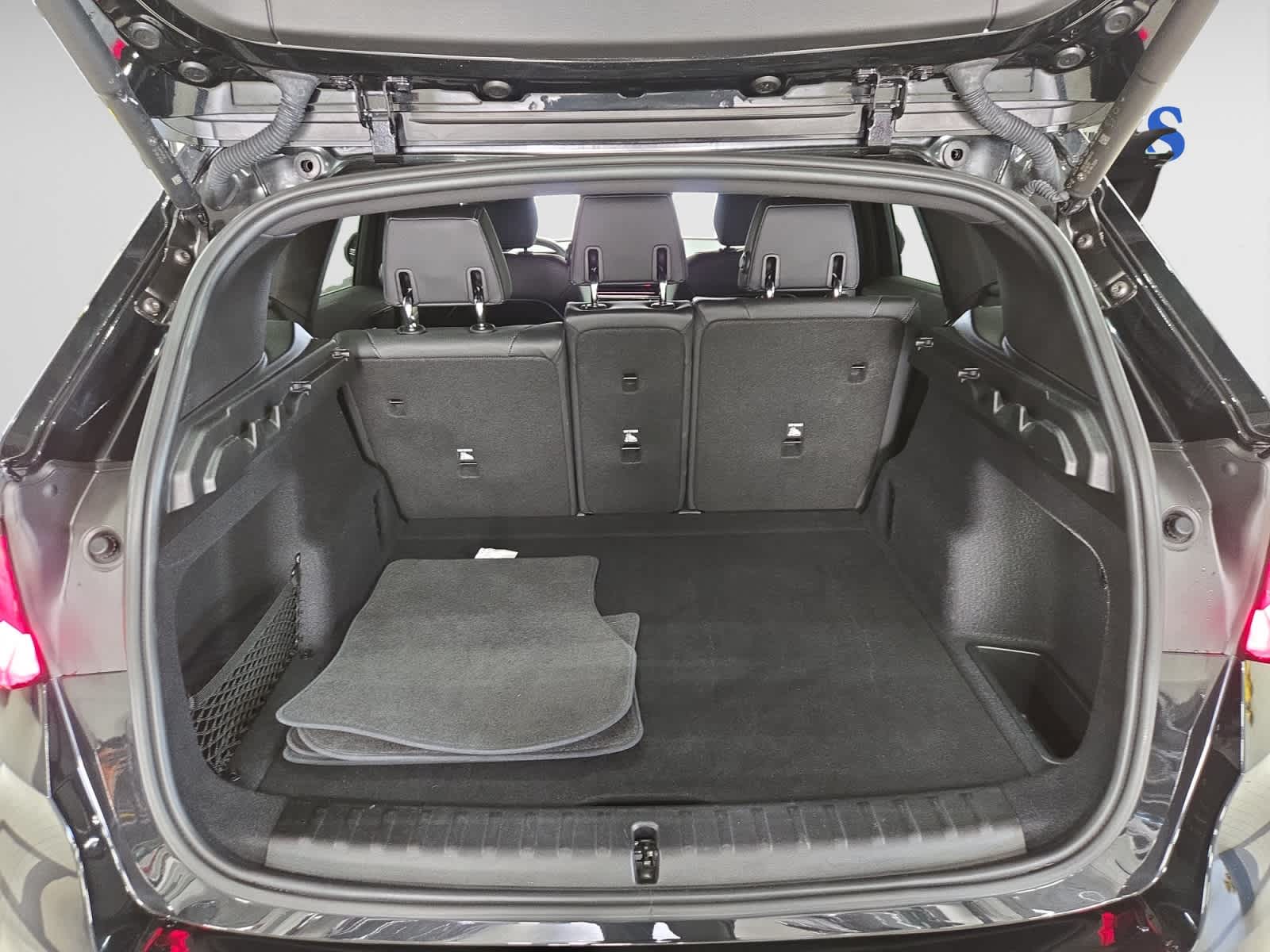 2025 Bmw X1 XDrive28i photo 2