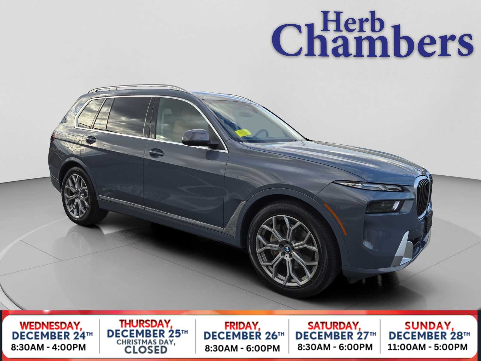 2023 BMW X7 40i's photo