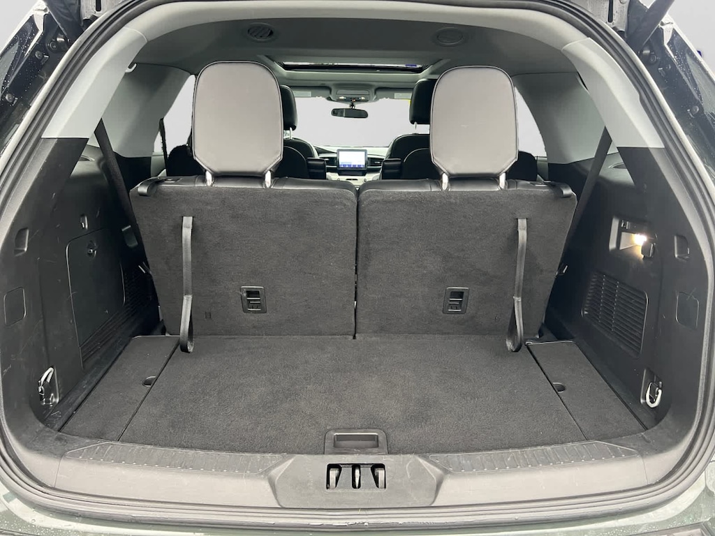 Used 2023 Ford Explorer XLT SUV