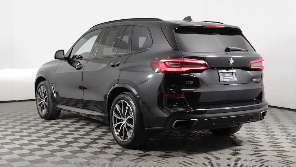 Used 2022 BMW X5 M50i SUV