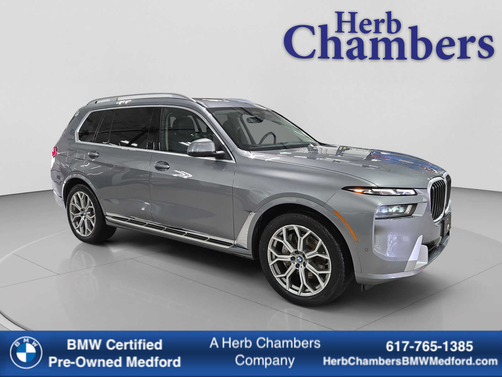 2025 BMW X7 40i's photo