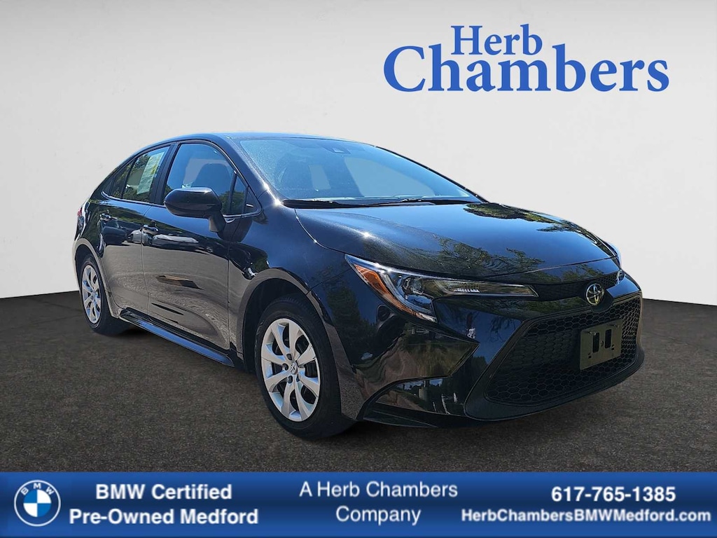 Used 2022 Toyota Corolla LE Sedan