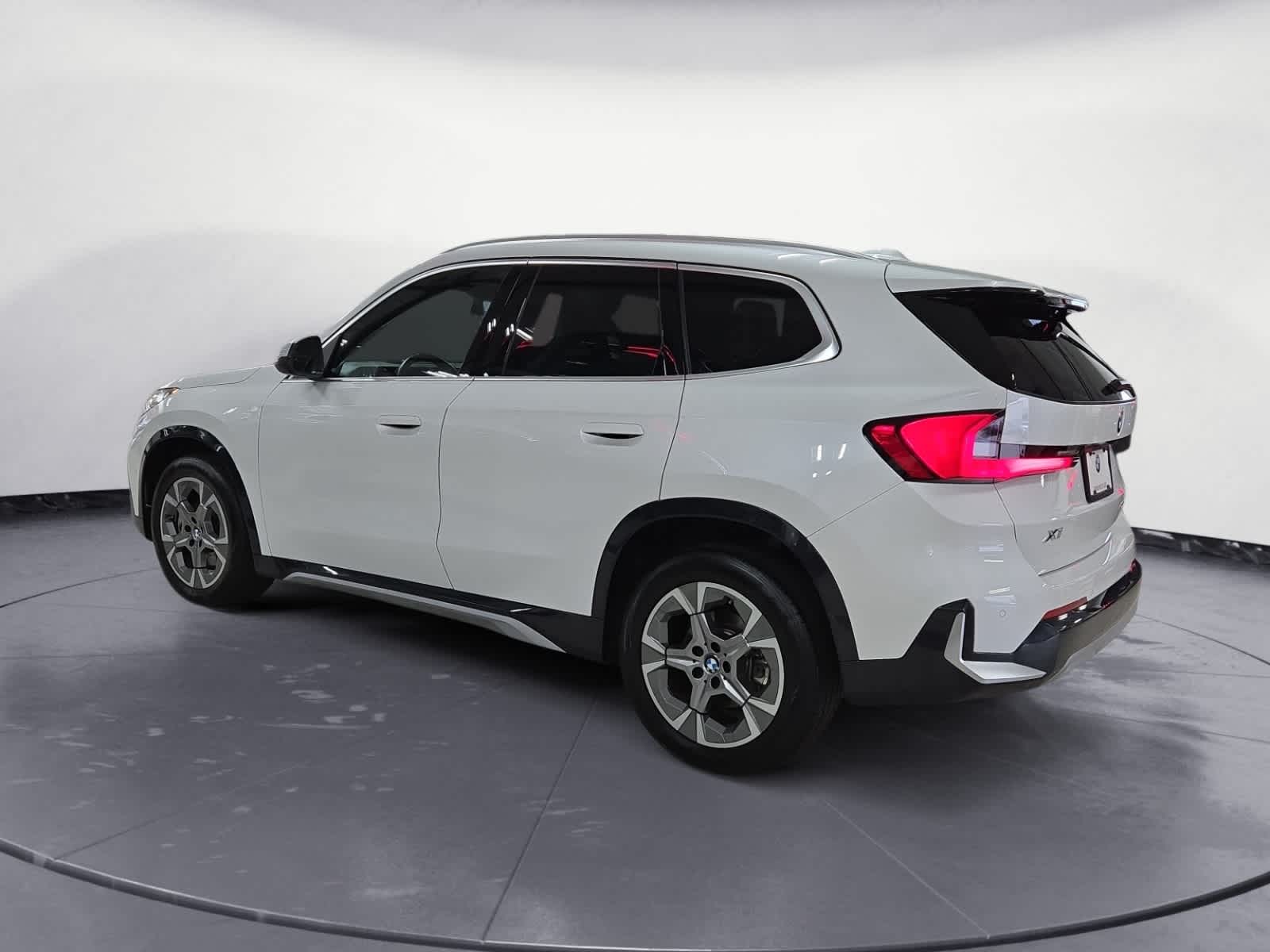 2024 Bmw X1 XDrive28i photo 2