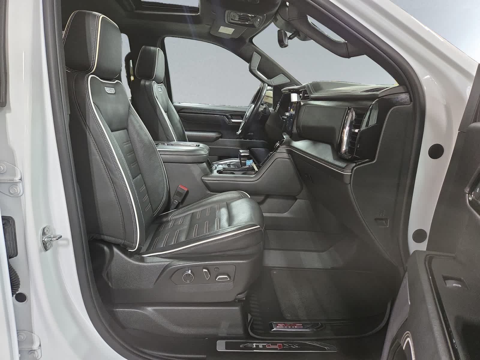 2022 GMC Sierra 1500 AT4X - Photo 20