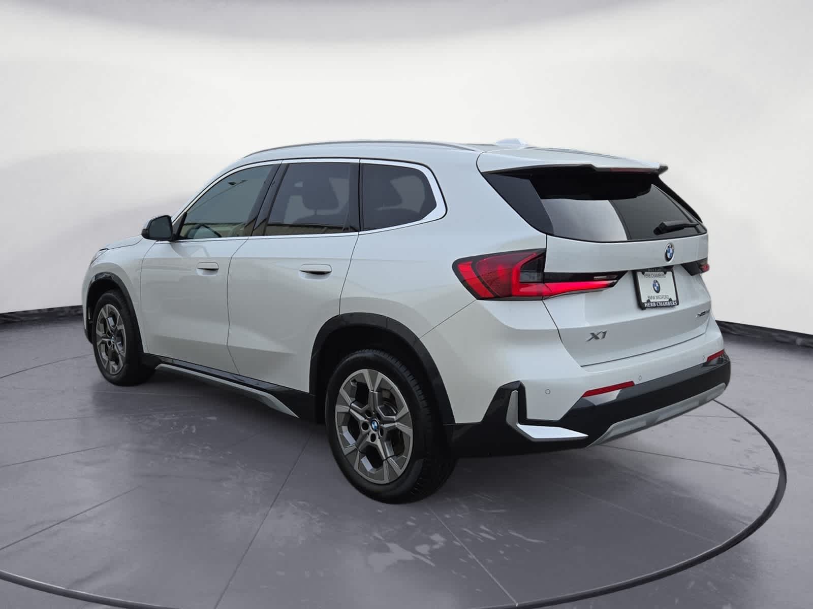 2024 Bmw X1 XDrive28i photo 3