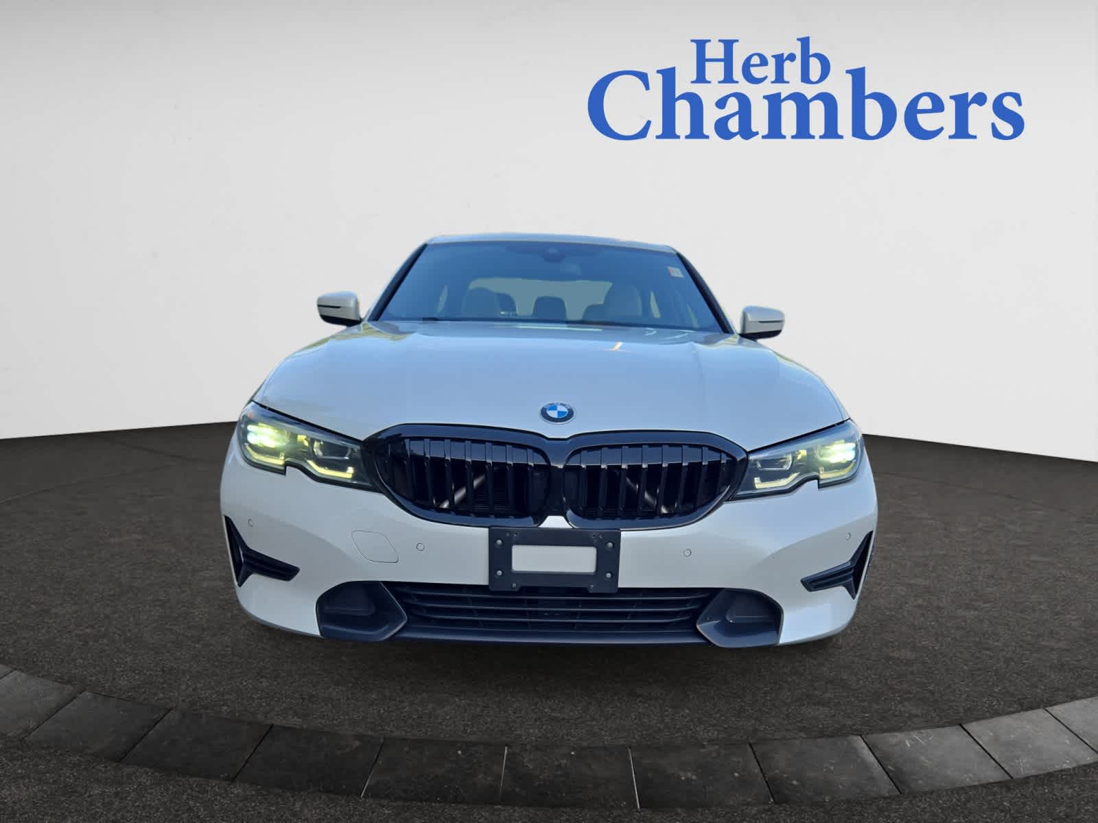 2021 Bmw 330i xDrive photo 2