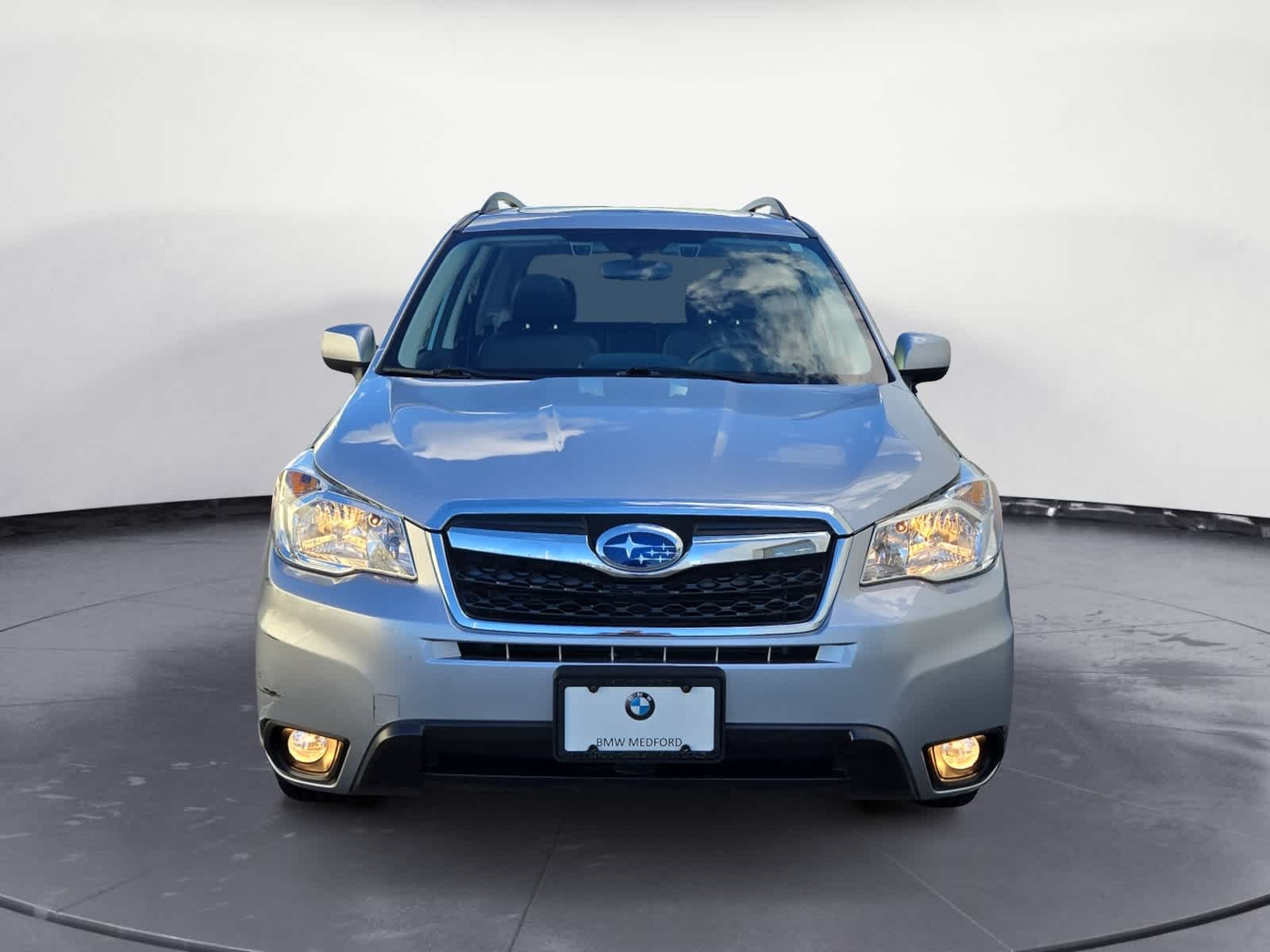 2015 Subaru Forester 2.5i Limited photo 2