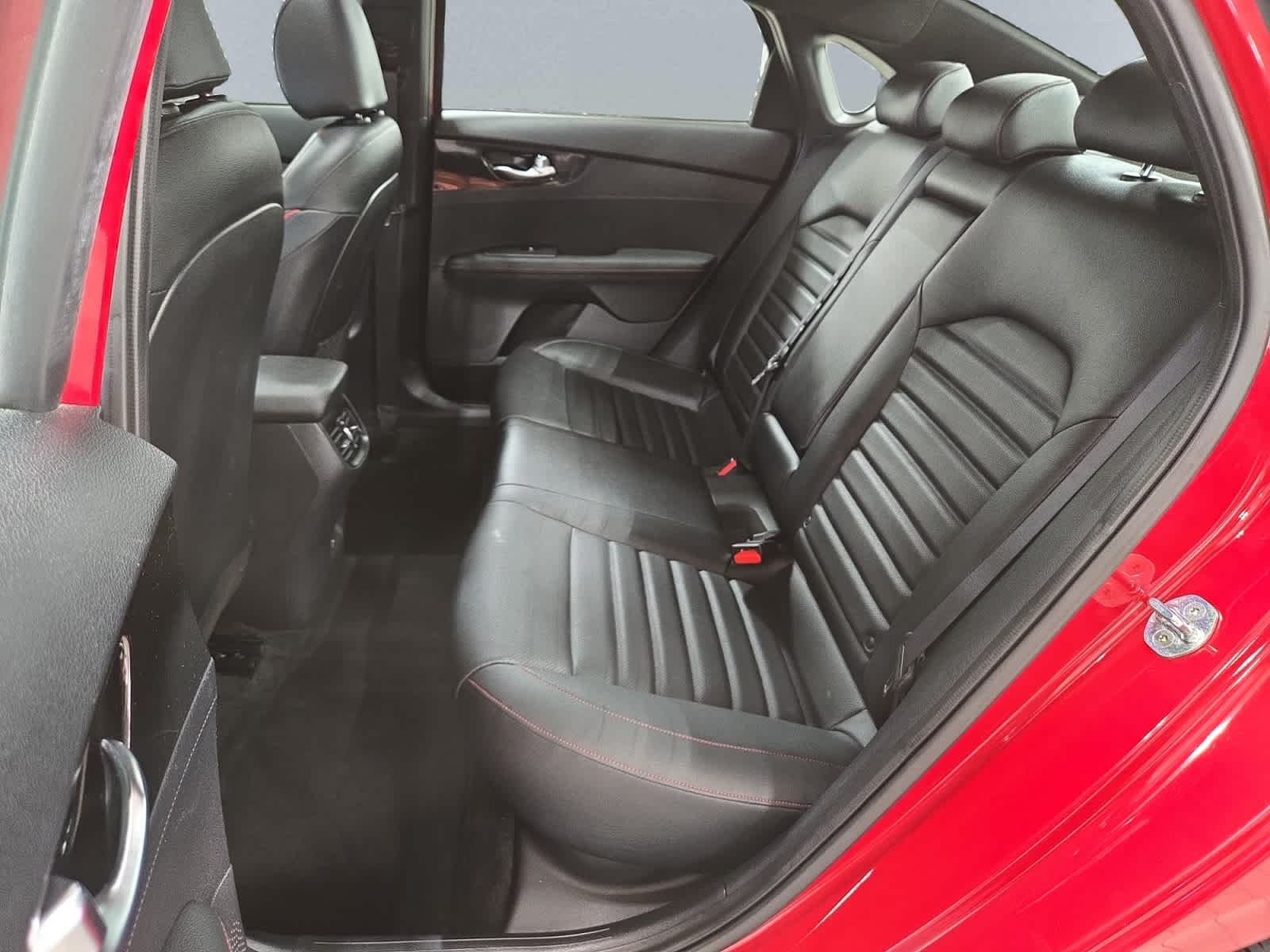 2023 Kia Forte GT - Photo 19