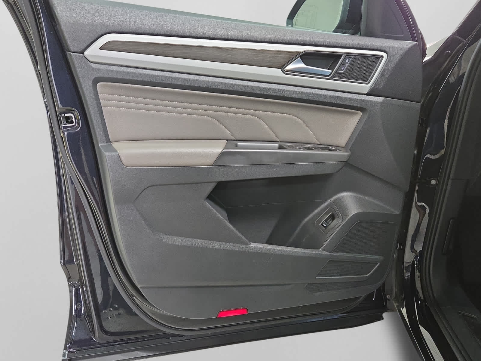 2023 Volkswagen Atlas SE w/Tech - Photo 12