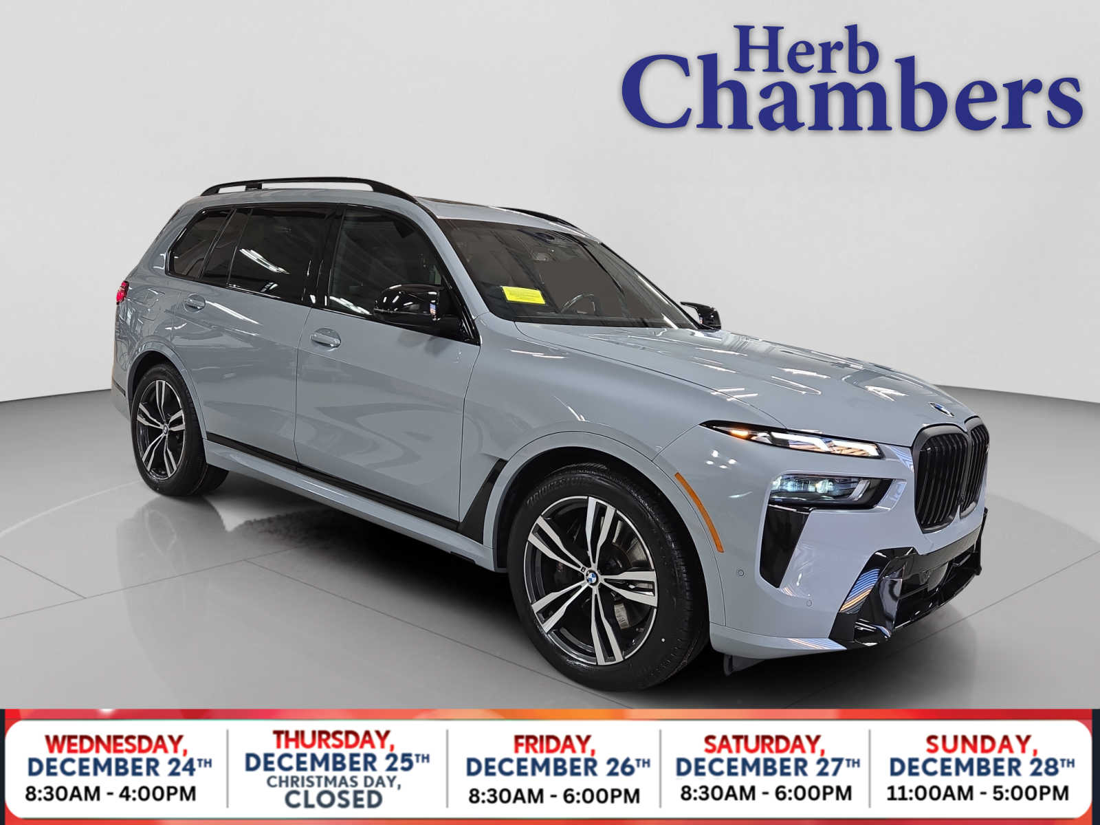 2023 BMW X7 M60i's photo