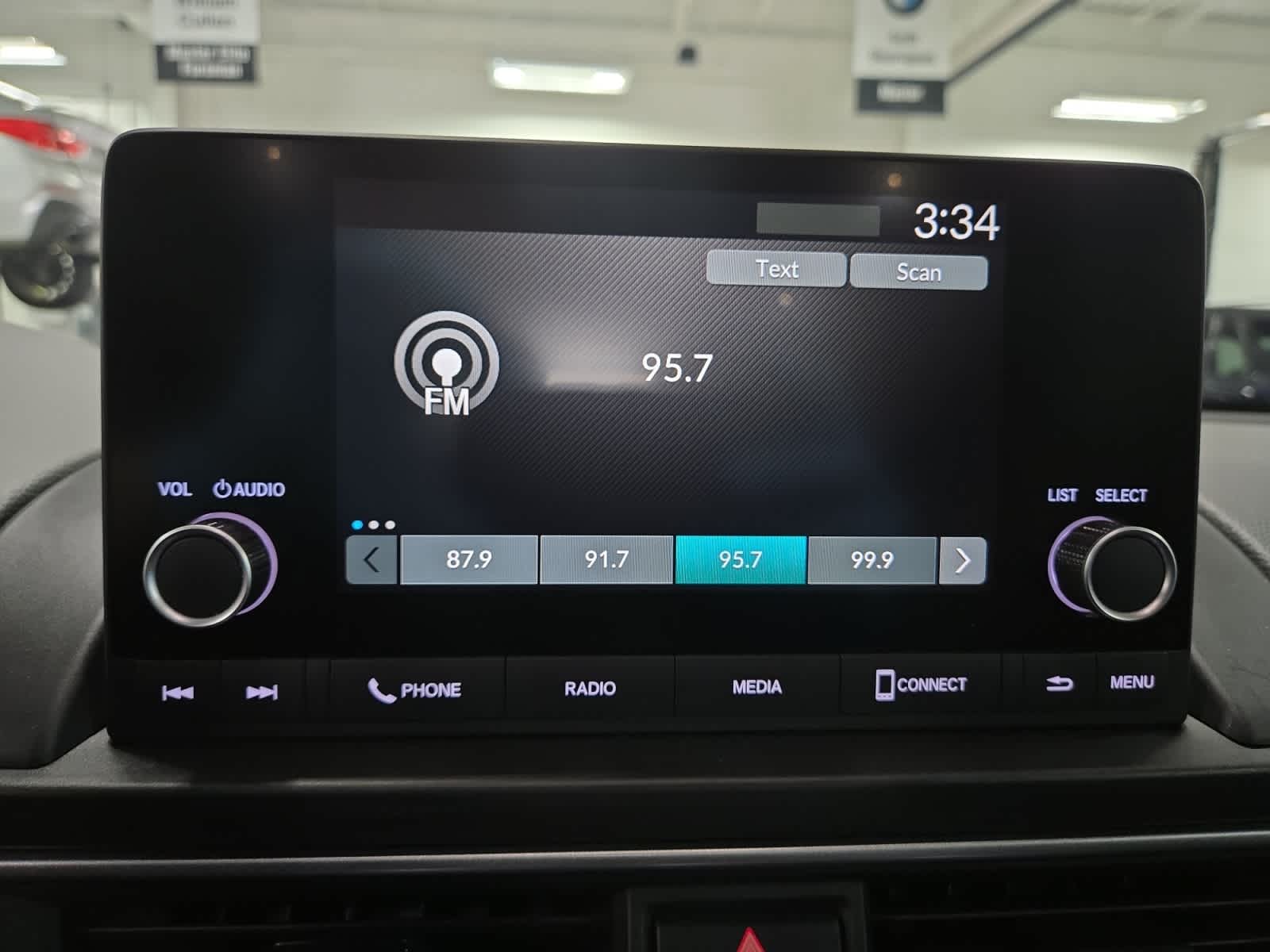 2025 Honda Pilot Sport - Photo 27