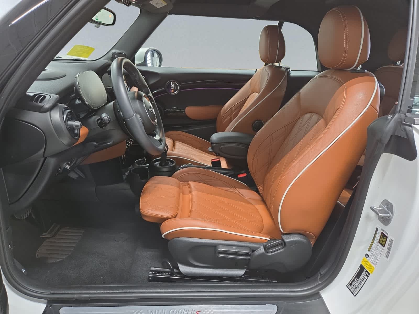 2024 Mini Cooper S Convertible photo 4