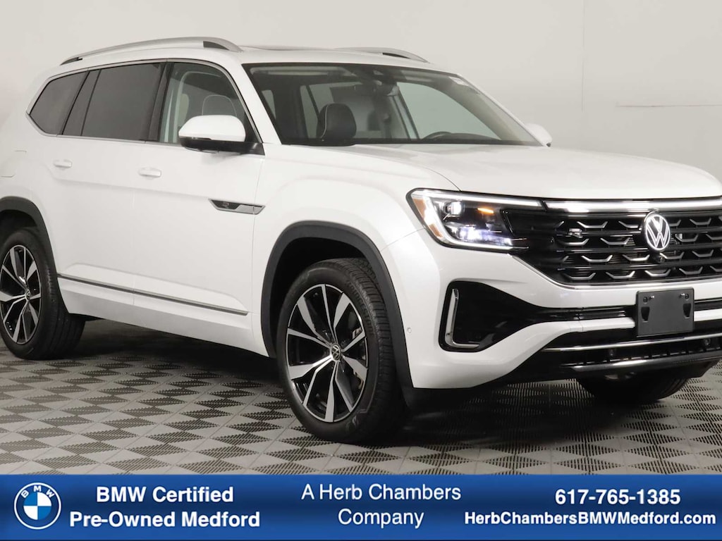 Used 2024 Volkswagen Atlas 2.0T SEL Premium R-Line SUV