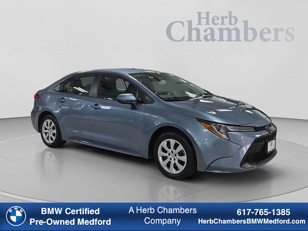 Used 2022 Toyota Corolla LE Sedan