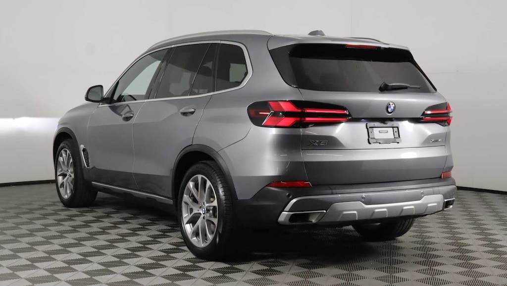 Used 2024 BMW X5 xDrive40i SUV