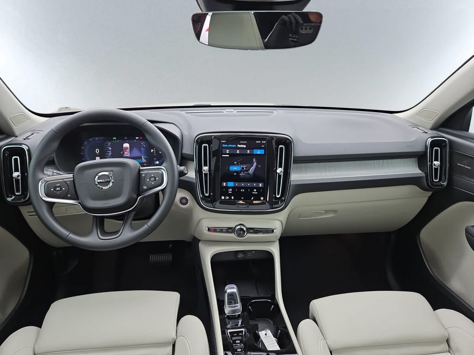 2025 Volvo XC40 Ultra - Photo 13