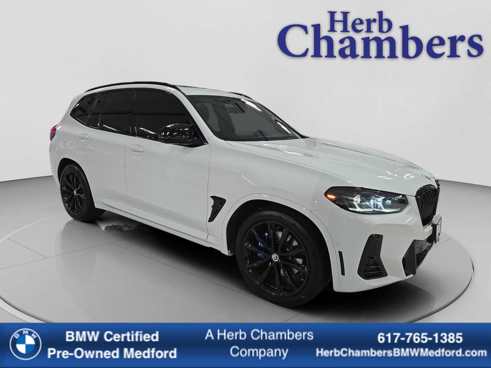 2022 BMW X3 40i's photo