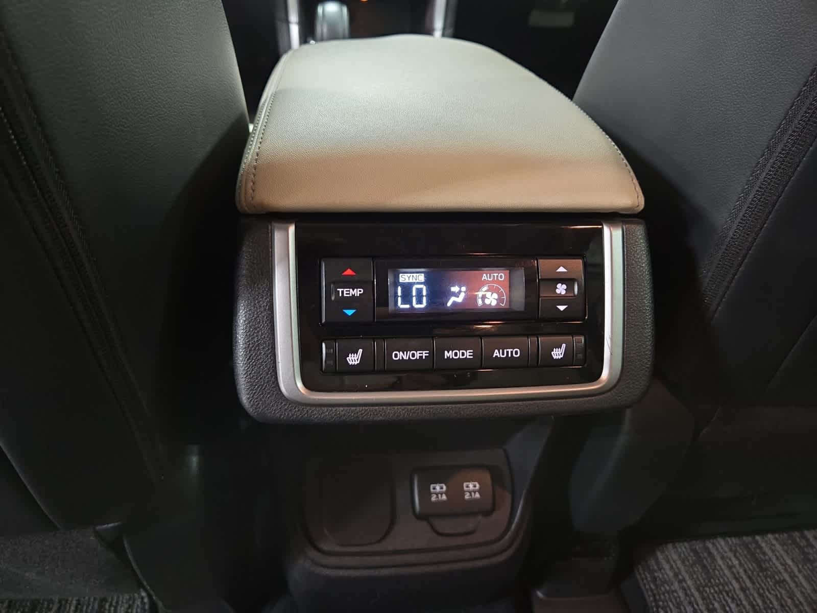 2019 Subaru Ascent Limited - Photo 34