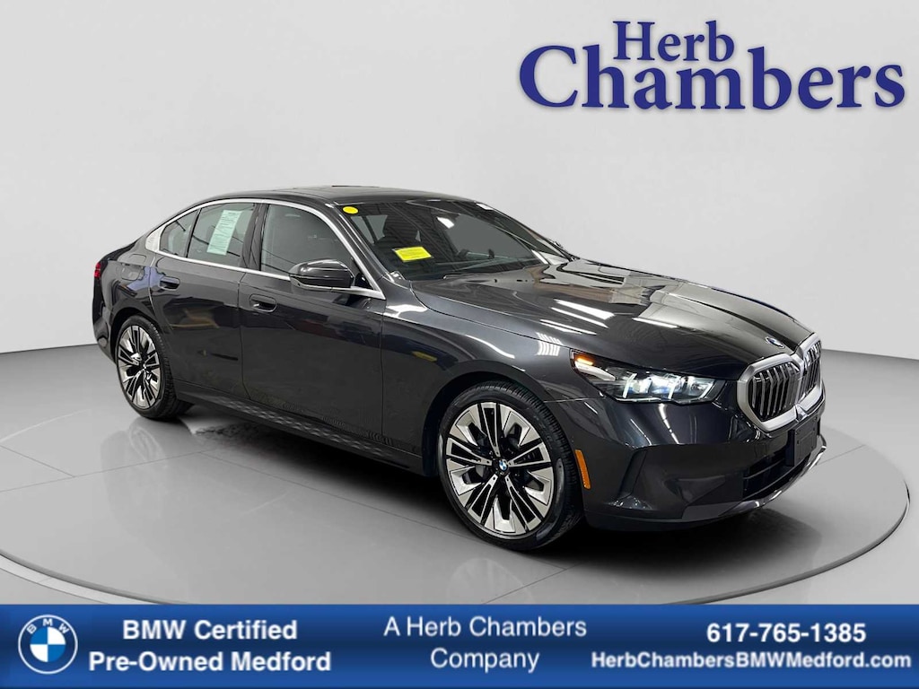 Certified 2026 BMW 530i xDrive Sedan