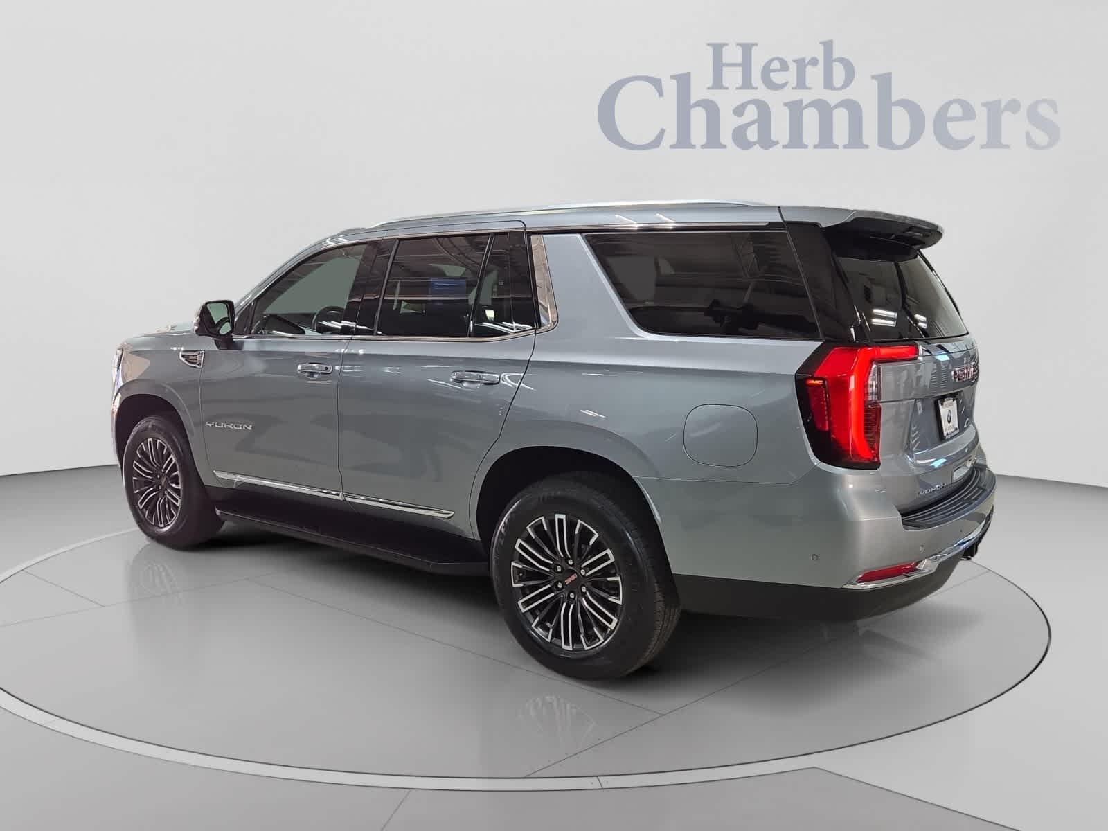 Used 2025 GMC Yukon Elevation SUV