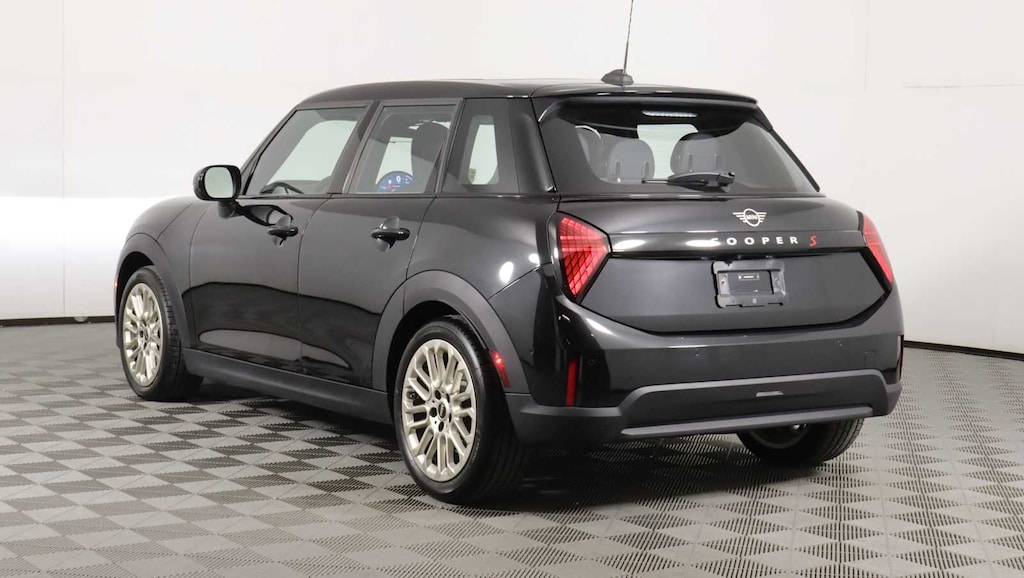 Used 2025 MINI Hardtop 4 Door Cooper S Hatchback