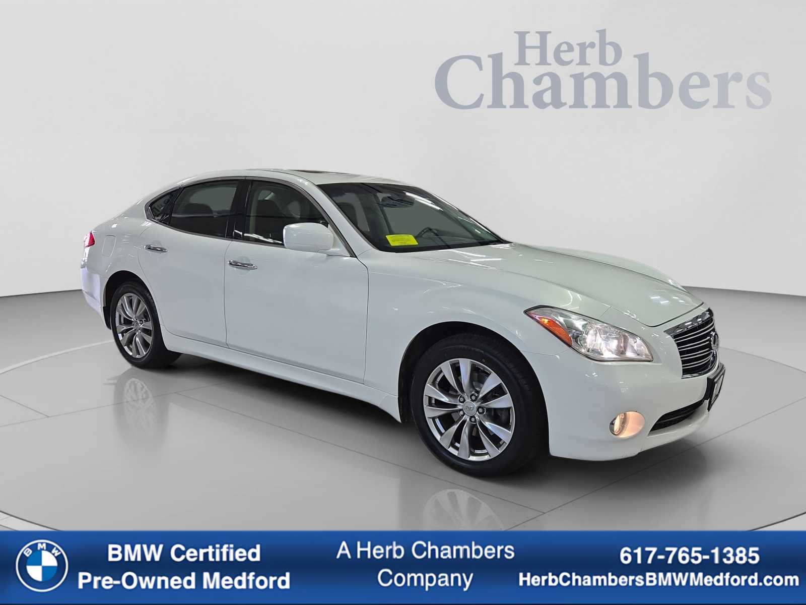 2012 INFINITI M37
