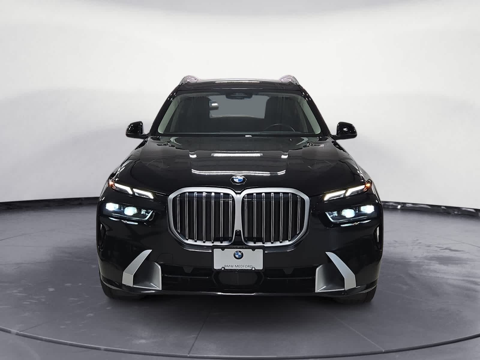 2025 Bmw X7 xDrive40i photo 2