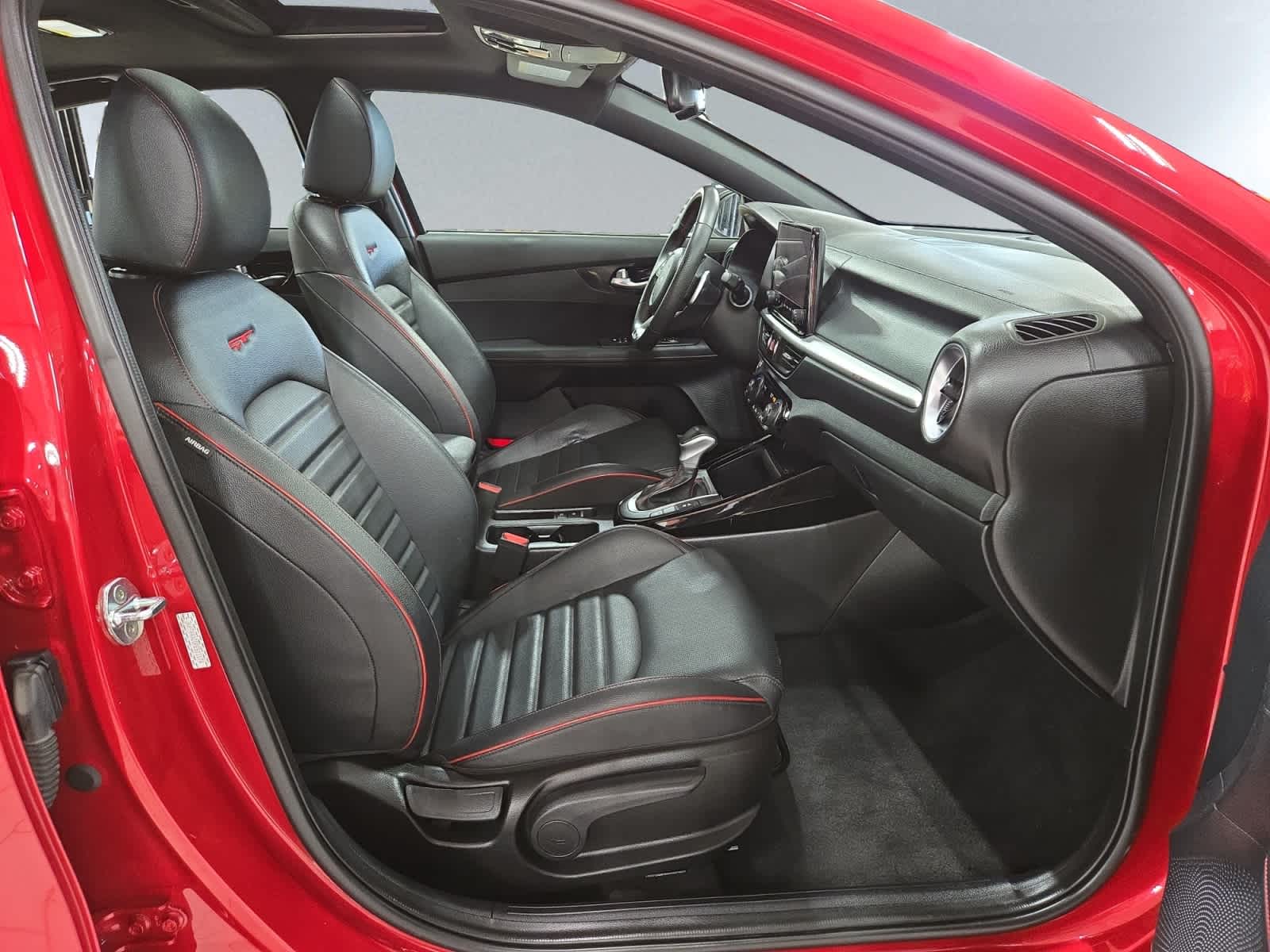 2023 Kia Forte GT - Photo 20