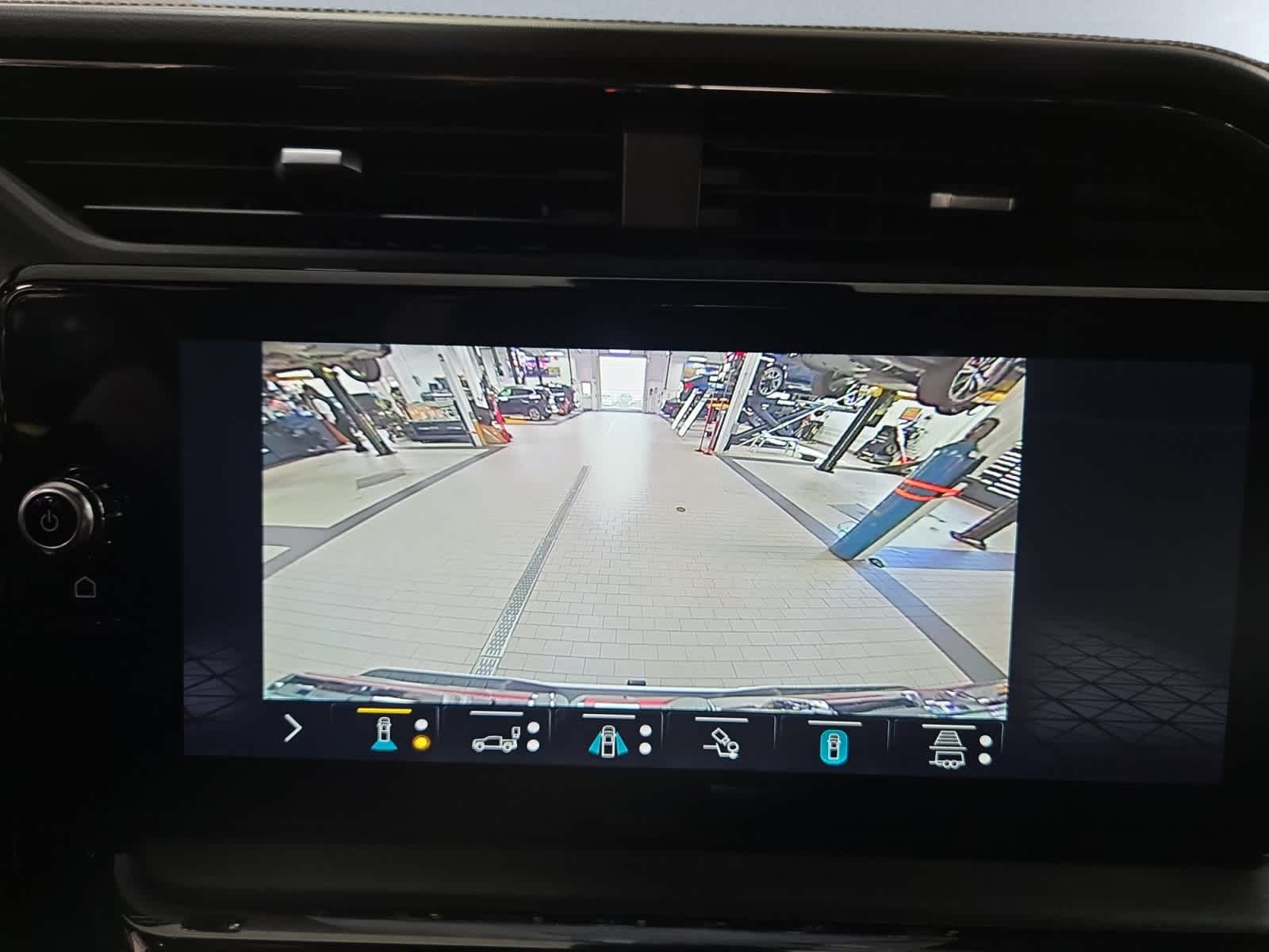 2022 GMC Sierra 1500 AT4X - Photo 16