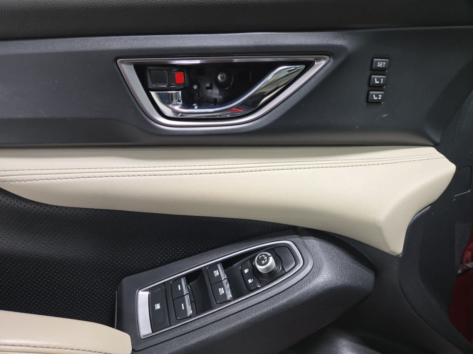 2019 Subaru Ascent Limited - Photo 15