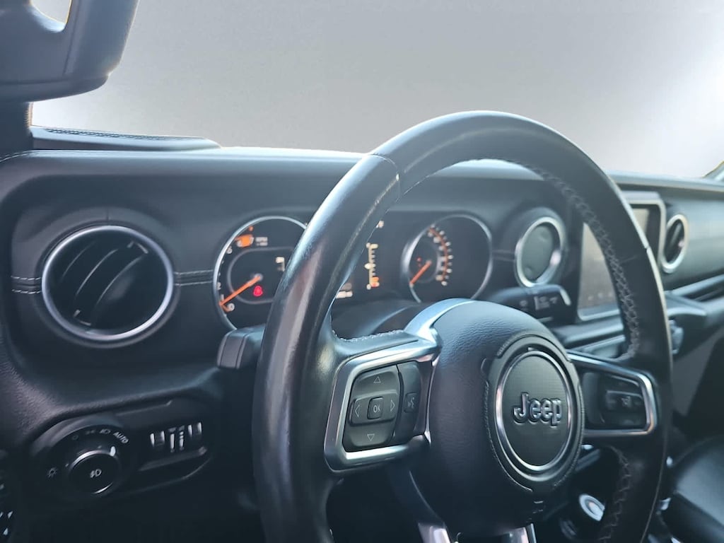 Used 2022 Jeep Wrangler Unlimited Sahara SUV