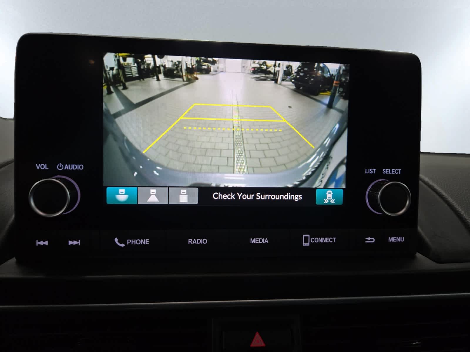 2025 Honda Pilot Sport - Photo 16